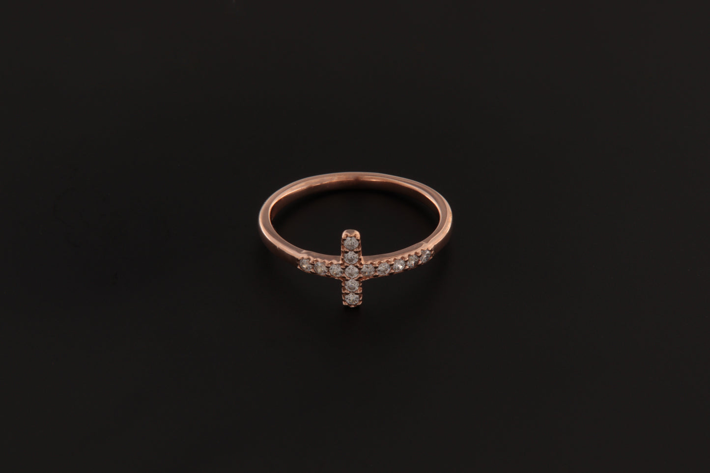 RING WITH CROSS PAVE'