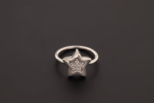 STAR RING