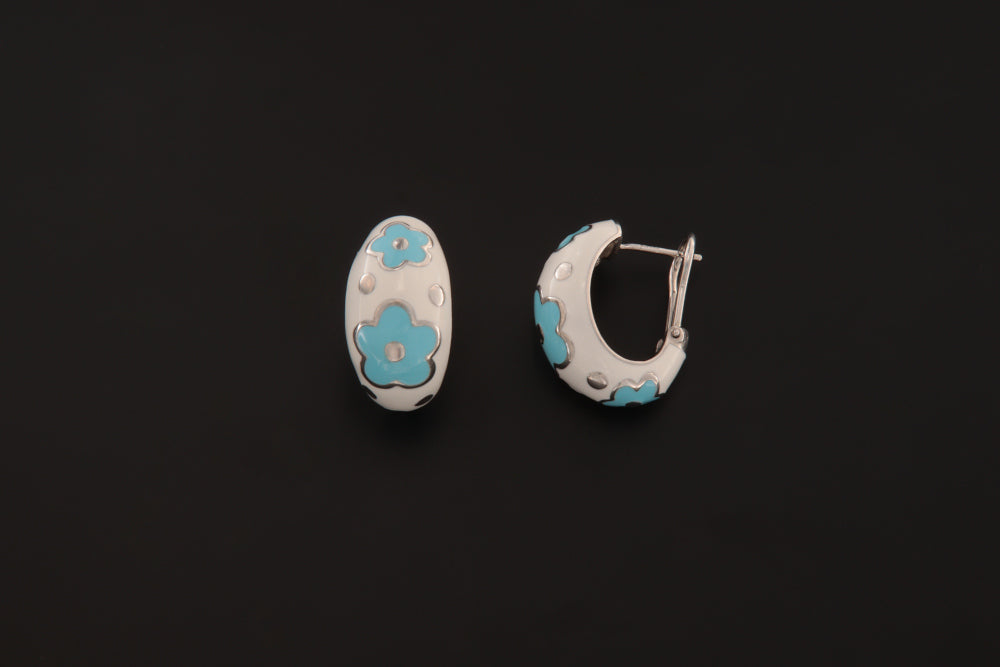 WHITE-BLUE EARRING